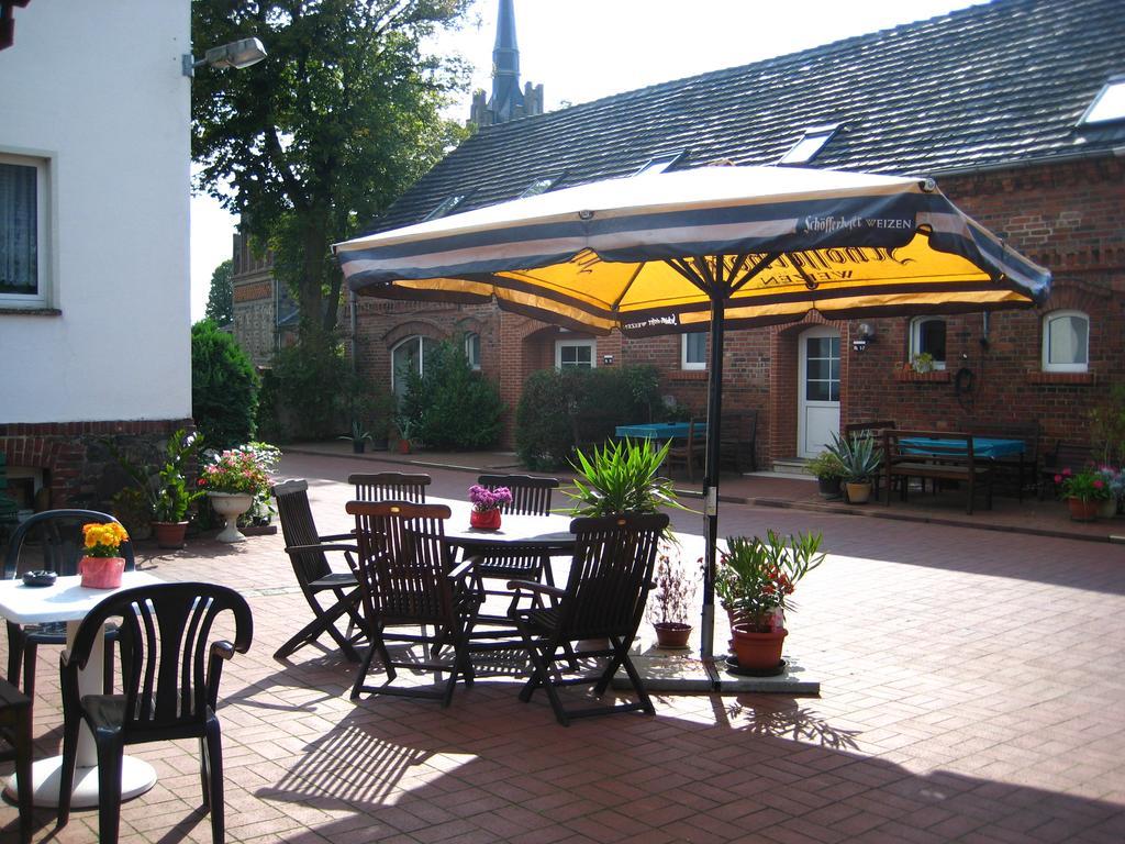 Landgasthof Simke Hotel Rietz Neuendorf Kültér fotó